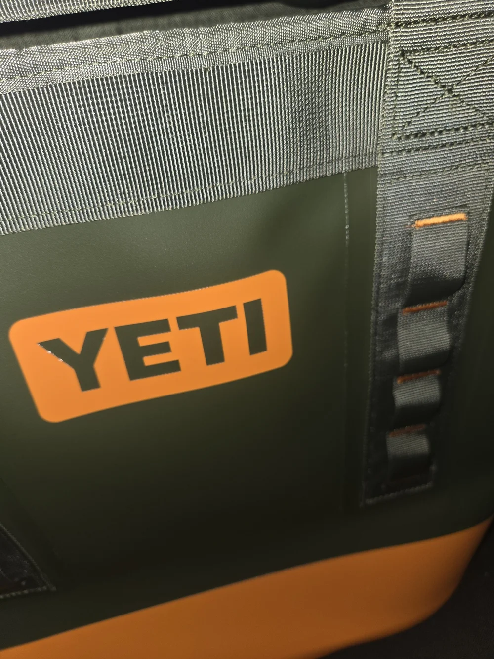 Limited Edition YETI Camino 35 Carryall Olive King Crab Orange Cooler Tote Nwt